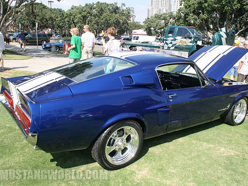 1967FordMustang-(4)
